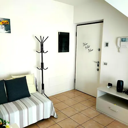 Appartemento Bucaneve Apartman