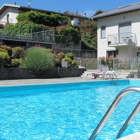 Appartemento Bucaneve Apartman *